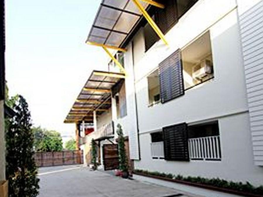 Leesort @ Onnuch Hotel Banguecoque Exterior foto